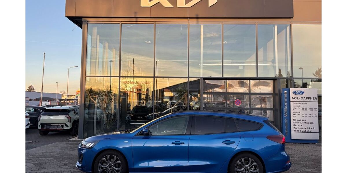 Ford Focus 11.830 km 23.890 &euro; Leipzig 04316