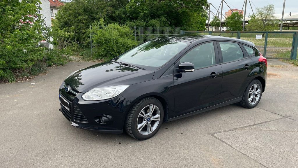 Ford Focus 173.000 km 2.900 &euro; Erfurt 99092
