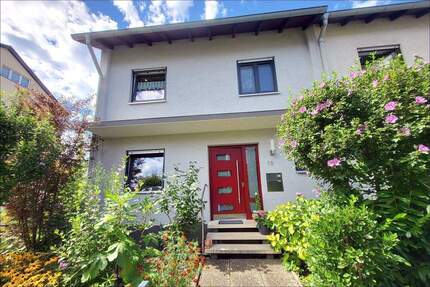 Haus Schwetzingen - 6 Zimmer, 165 m&sup2;, 595.000&euro; | Angebot:25702900