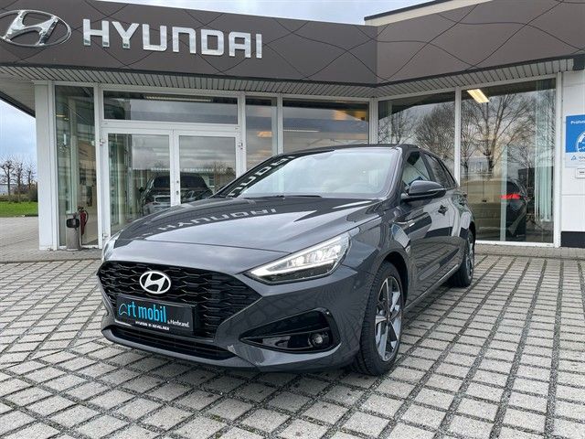 i30