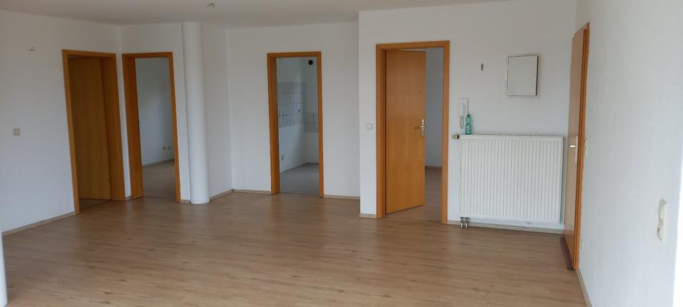 Erdgeschoßwohnung Bingen - 4 Zimmer, 85 m&sup2;, 750&euro; | Angebot:26699886