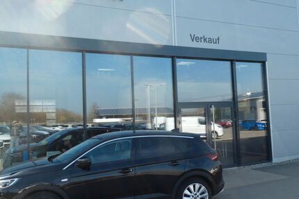 Opel Grandland (X) 88.950 km 17.950 &euro; Bad Saulgau 88348