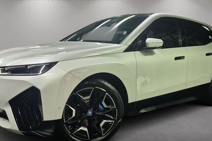 BMW iX 46.909 km 54.890 &euro; Dreieich-Sprendlingen 63303