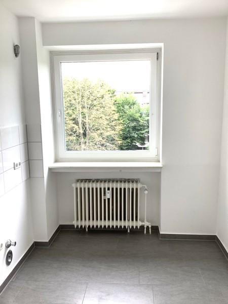 Singen in der Badewanne erlaubt - schöne 3-Zimmer-Wohnung mit Balkon