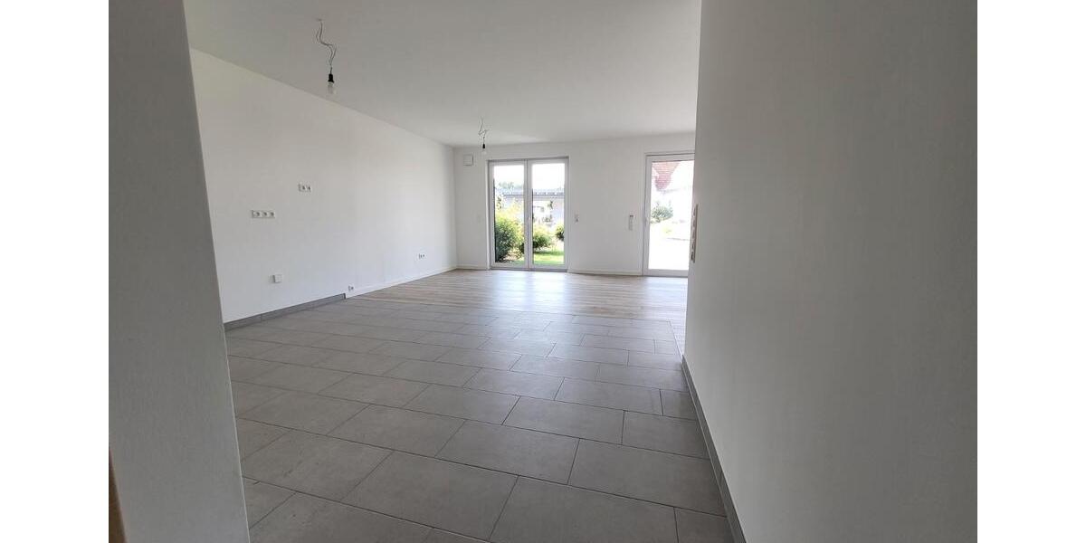 Erdgeschoßwohnung Hille - 3 Zimmer, 94 m&sup2;, 355.000&euro; | Angebot:25961801