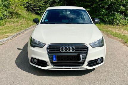 Audi A1 77.900 km 11.600 &euro; Großmehring 85098