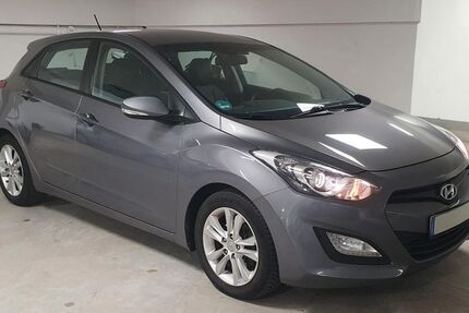 Hyundai i30 165.000 km 5.700 &euro; Heppenheim 64646