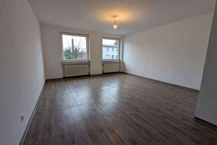 Wohnung zum Mieten in Duisburg 625 € 76 m² 3 zimmer