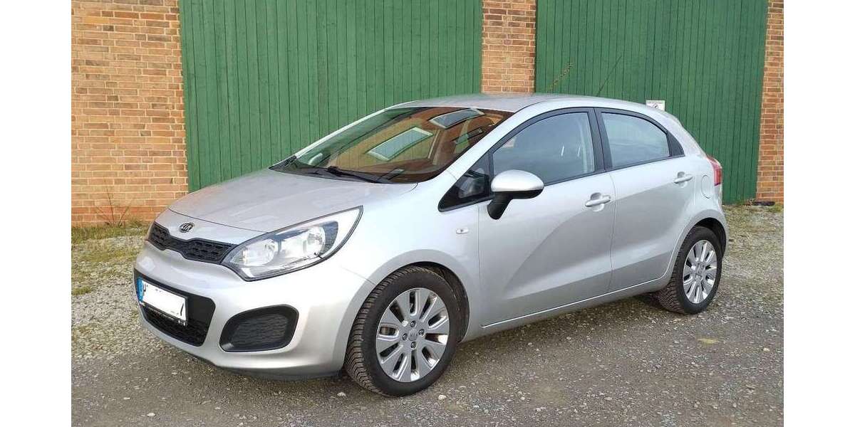 Kia Rio 99.000 km 5.300 &euro; Wennigsen (Deister) 30974