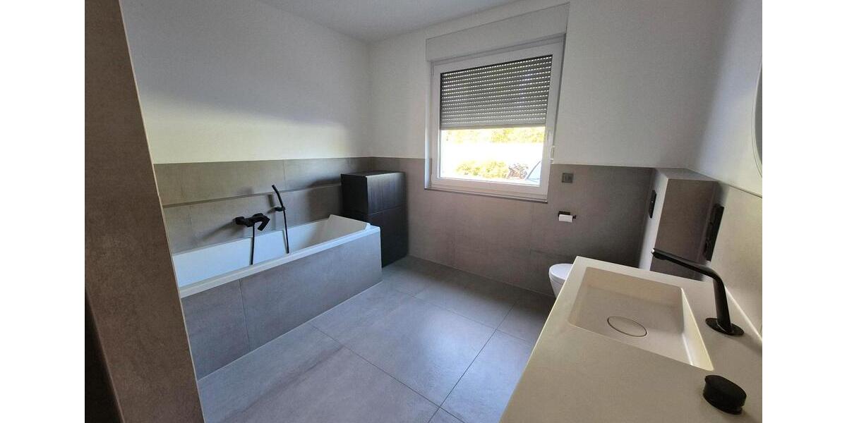 Erdgeschoßwohnung Seelze - 3 Zimmer, 107 m&sup2;, 1.800&euro; | Angebot:26612178