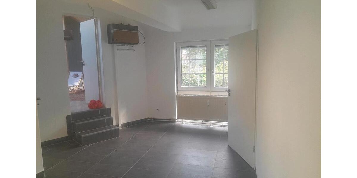 Erdgeschoßwohnung Kriftel - 4 Zimmer, 118 m&sup2;, 1.200&euro; | Angebot:25512381