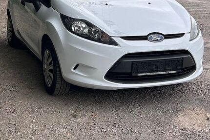 Ford Fiesta 165.314 km 3.100 &euro; Olpe 57462