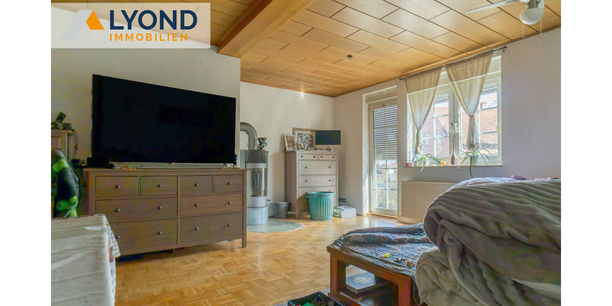 Bauernhaus, Landhaus Bad Arolsen / Schmillinghausen Schmillinghausen - 9 Zimmer, 220 m&sup2;, 159.000&euro; | Angebot:25773073