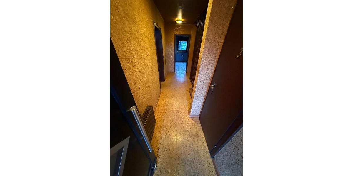 Doppelhaushälfte Meerbusch - 5 Zimmer, 100 m&sup2;, 350.000&euro; | Angebot:25001741