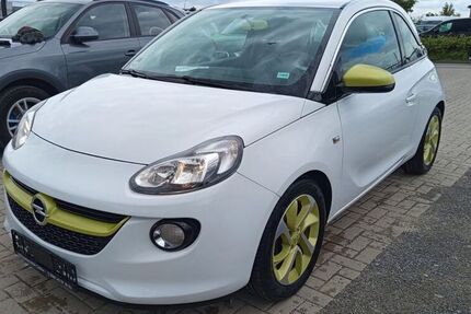 Opel Adam
