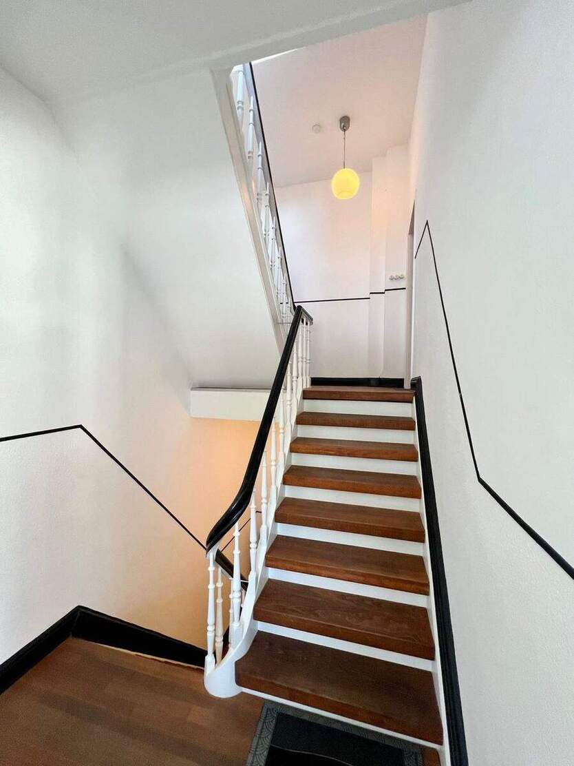 Wohn- und Geschäftshaus aus der Gründerzeit in bester Lage von Solingen Ohligs zimmer