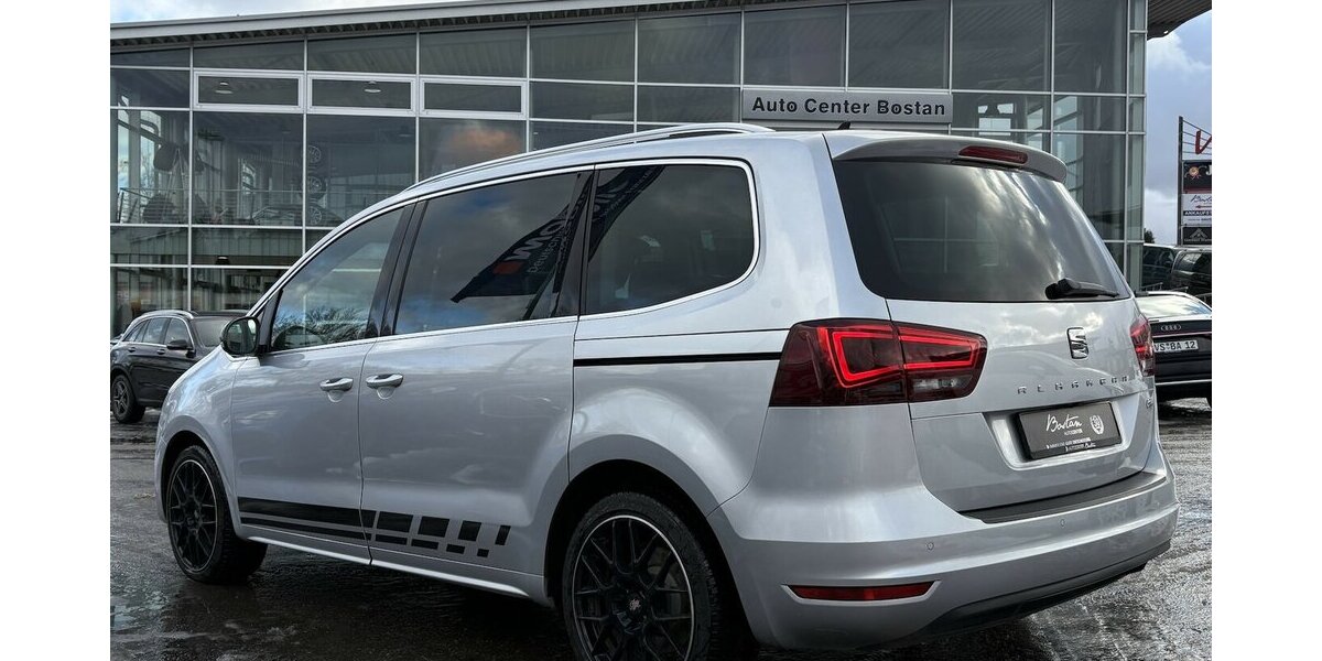 Seat Alhambra FR-Line KEYLE./KAMERA/NAVI/AHK/7-SITZER 136.143 km 17.900 &euro; Villingen-Schwenningen 78054