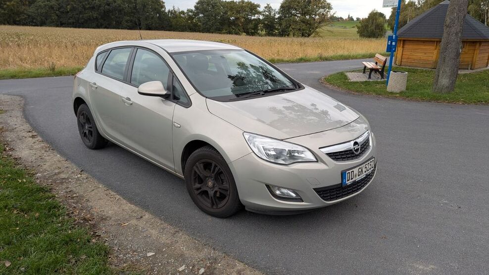 Opel Astra 170.000 km 3.500 € Moritzburg OT Friedewald 01468