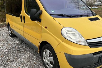 Opel Vivaro 229.700 km 12.400 € Hövelhof 33161
