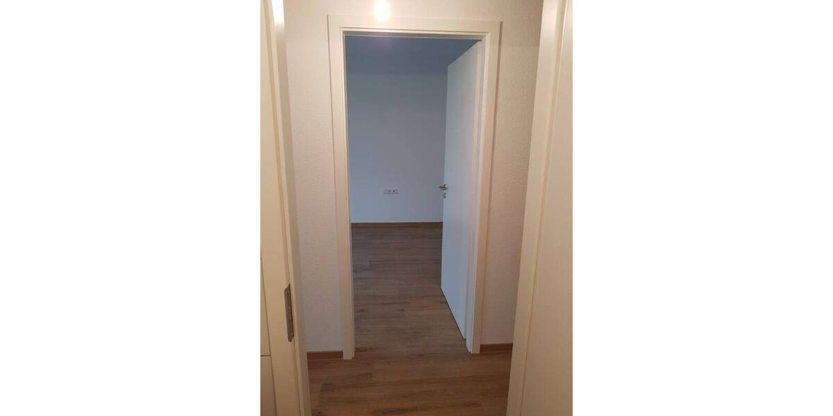 Etagenwohnung Frankfurt am Main Unterliederbach - 2 Zimmer, 68 m&sup2;, 1.012&euro; | Angebot:26259338