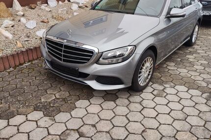 Mercedes-Benz C 180 86.716 km 16.000 &euro; Tröstau 95709