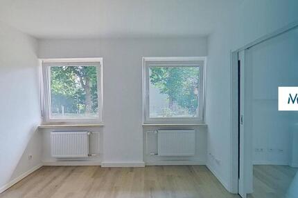 ** Für Familien: Vollständig renovierte 5-Zimmer-Wohnung mit TAGESLICHTBAD und TERRASSE in Roding! ** 5 zimmer