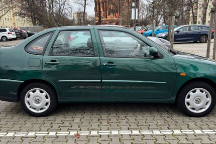 VW Polo 90.000 km 2.650 &euro; Mannheim 68169