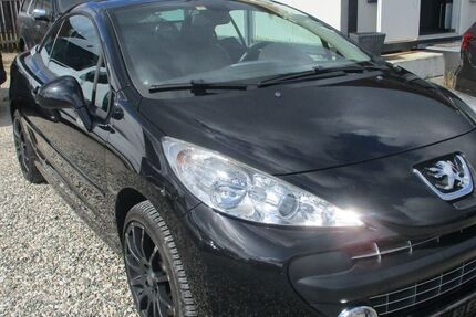 Peugeot 207 71.000 km 3.999 &euro; Nürnberg 90431