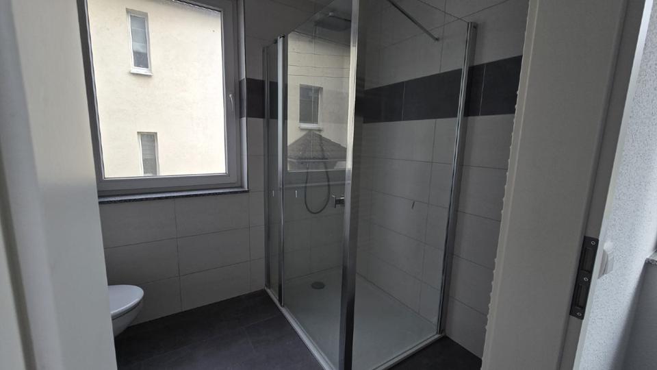 Dachgeschoßwohnung Pößneck - 4 Zimmer, 87 m&sup2;, 826&euro; | Angebot:25568586