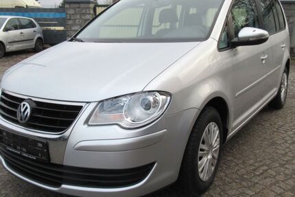 VW Touran 150.319 km 6.800 &euro; Doberlug-Kirchhain 03253