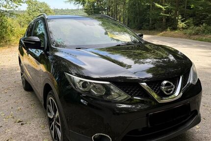 Nissan Qashqai 53.675 km 9.580 &euro; Pforzheim 75181