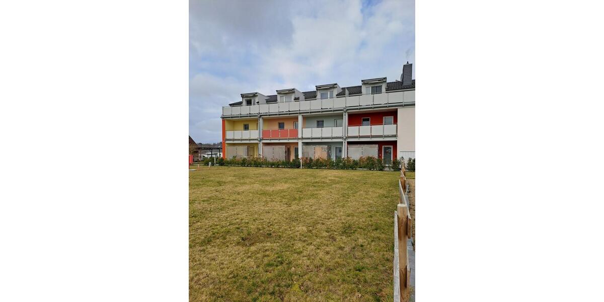 Dachgeschoßwohnung Sassenburg - 1 Zimmer, 23 m&sup2;, 230&euro; | Angebot:25542270