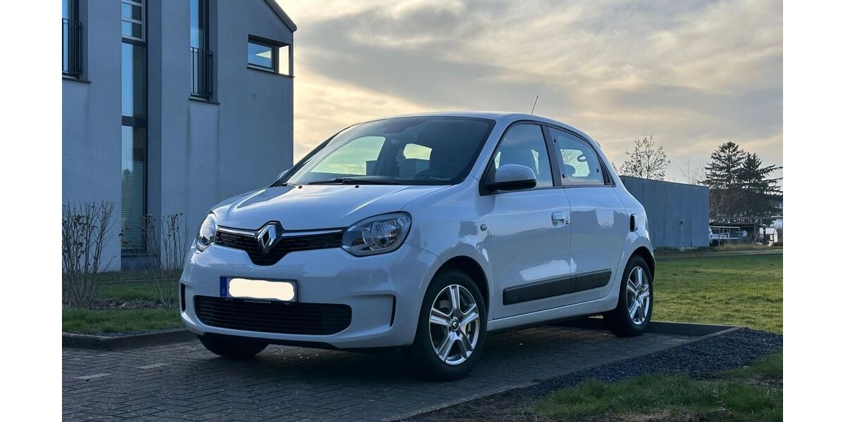 Renault Twingo 98.285 km 8.190 &euro; Düsseldorf 40227