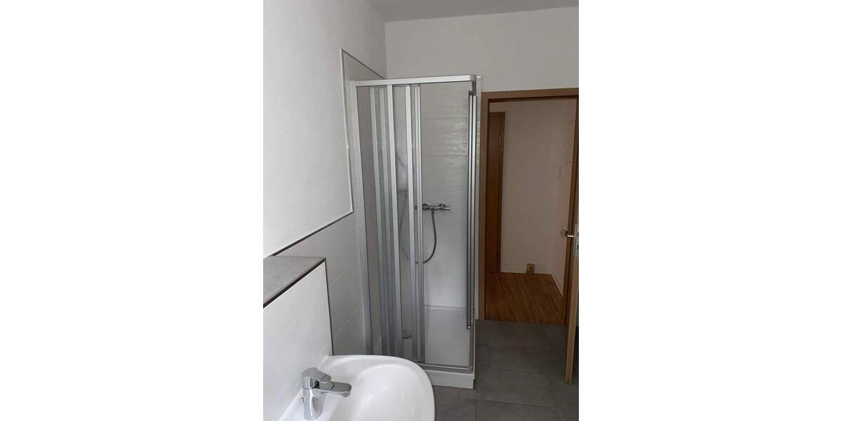 Etagenwohnung Arzberg - 3 Zimmer, 58 m&sup2;, 300&euro; | Angebot:25701629