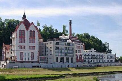 EG Wohnung zu vermieten mit großer Terasse und kleinem Rasenstück zimmer