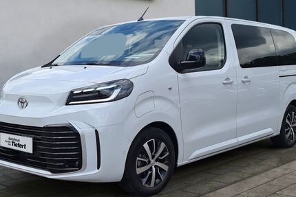 Toyota Proace (Verso) 3.000 km 59.740 € Lauchringen 79787