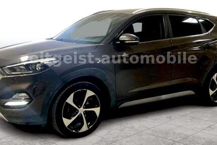 Hyundai TUCSON 100.000 km 16.875 € Potsdam 14480