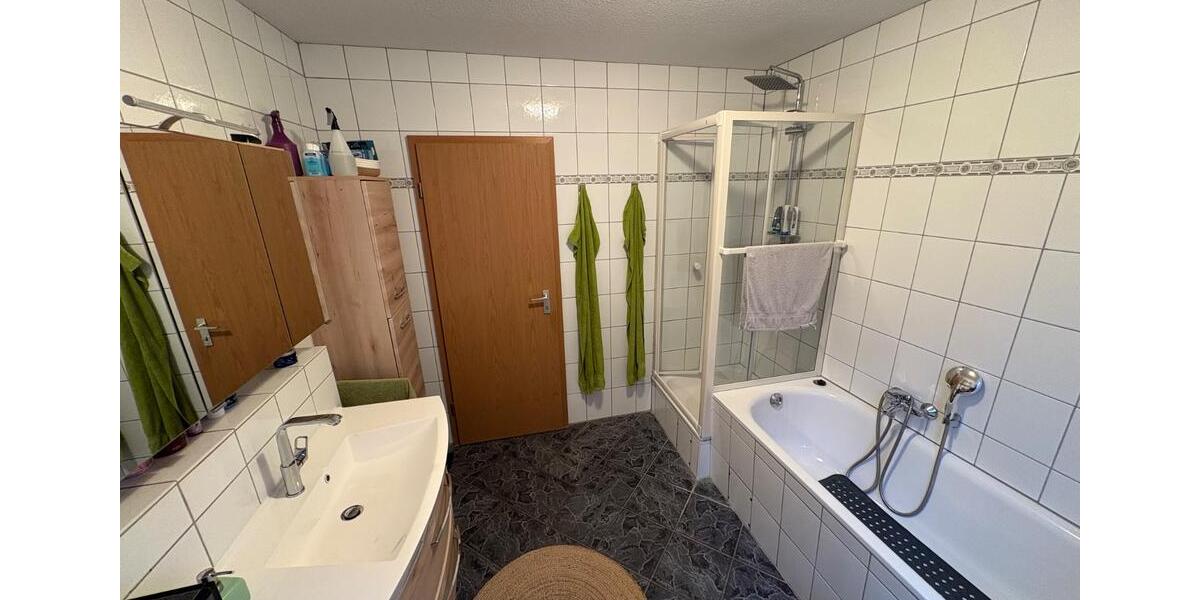 Doppelhaushälfte Alpen - 8 Zimmer, 222 m&sup2;, 625.000&euro; | Angebot:25156551