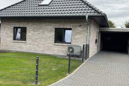 Einfamilienwohnhaus mit Carport KfW 40ee mit Photovoltaik 4 zimmer