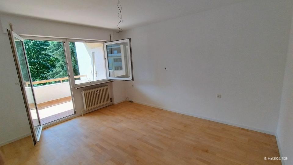 Etagenwohnung Gerlingen - 3.5 Zimmer, 75 m&sup2;, 300.000&euro; | Angebot:26808290