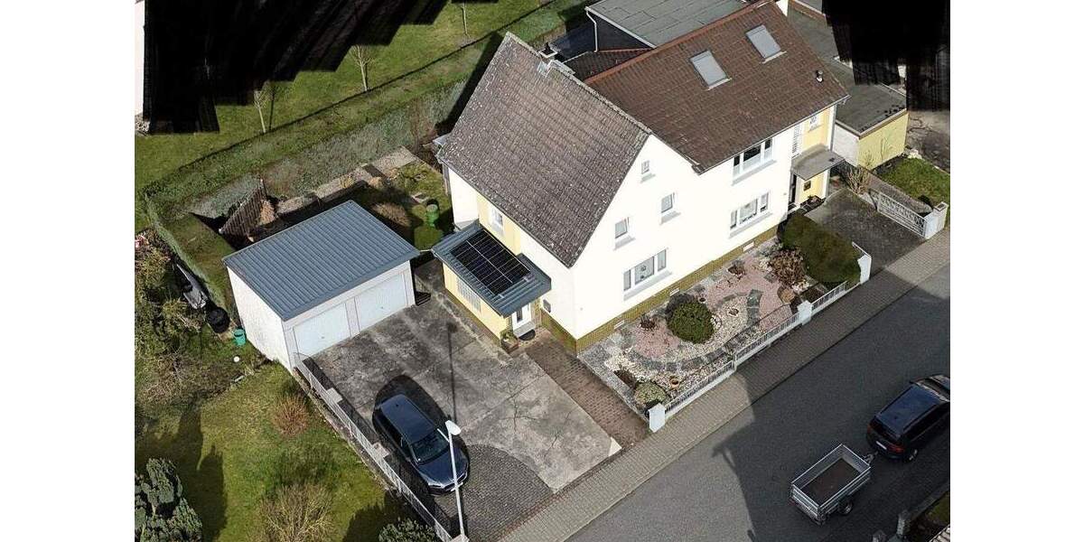 Mehrfamilienhaus, Wohnhaus Lollar - 8 Zimmer, 246 m&sup2;, 550.000&euro; | Angebot:25400680