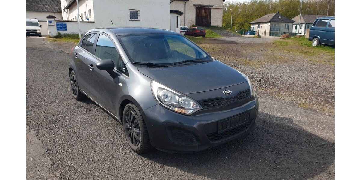 Kia Rio 108.000 km 5.500 € Plaidt (Mayen-Koblenz) 56637