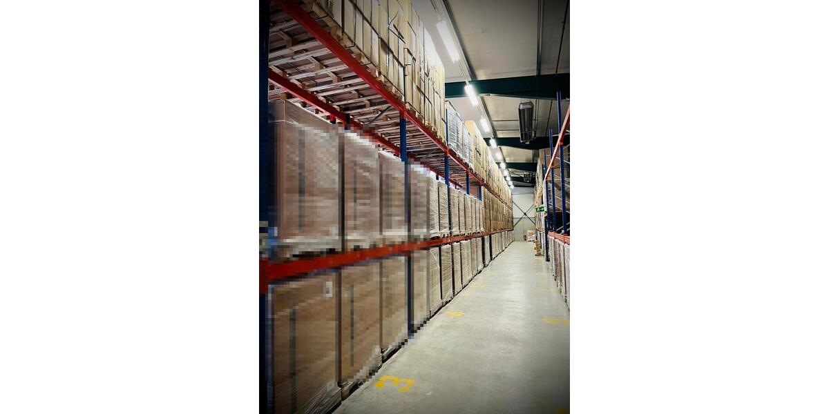 Palettenstellplätze in beheizter Halle inkl. Regalsystem zimmer