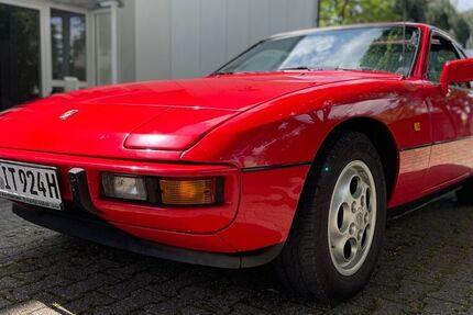 Porsche 924