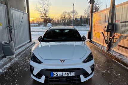 Cupra Leon 11.500 km 40.700 &euro; Moosburg an der Isar 85368