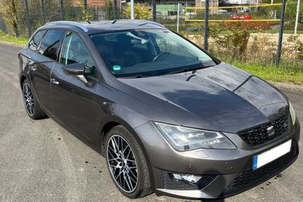 Seat Leon 74.247 km 18.200 € Goldbach 63773