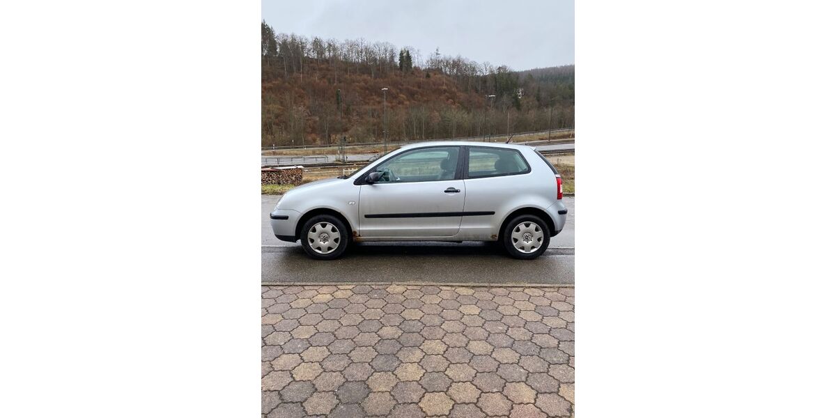 VW Polo 105.000 km 800 &euro; Storzingen 72510