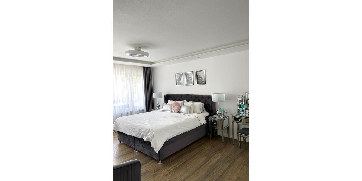 PROVISIONSFREI - Einfamilienhaus zentral in Schweinfurt(Hochfeld) 6 zimmer