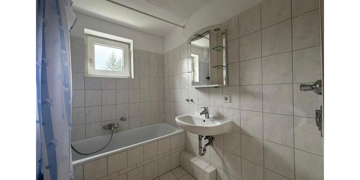 Dachgeschoßwohnung Braunschweig Lehndorf-Watenbüttel - 3 Zimmer, 70 m&sup2;, 580&euro; | Angebot:26062271