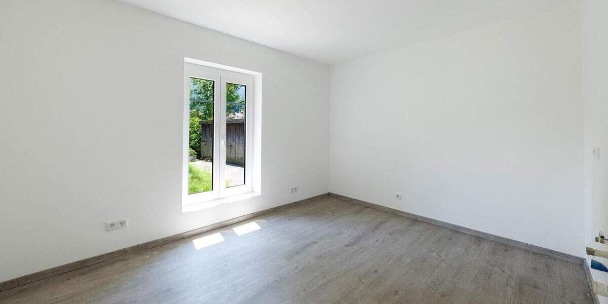 Mehrfamilienhaus, Wohnhaus Hausham - 1 Zimmer, 231 m&sup2;, 1.095.000&euro; | Angebot:25780498